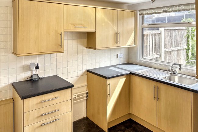 12 Clifton Walk, Benfleet SS7 1DL 1