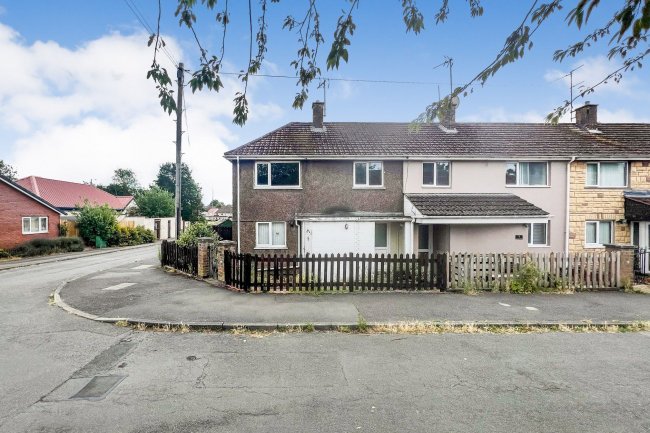 1 Daniell Walk, Corby, NN18 0SF 4