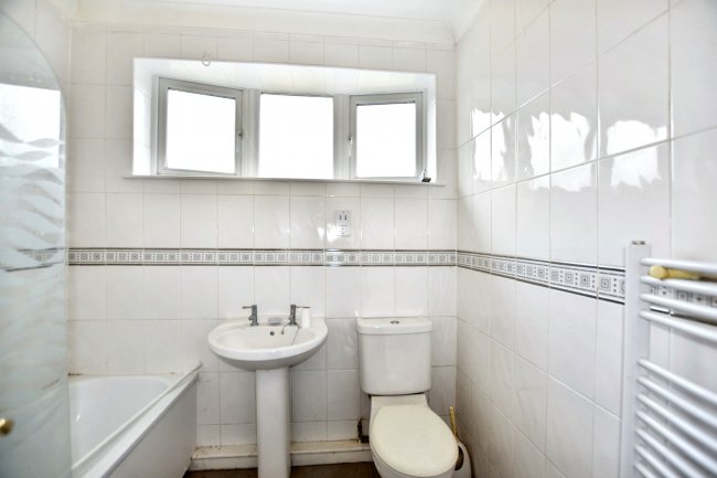 21 Welbeck Avenue, Bromley, BR1 5DN 4