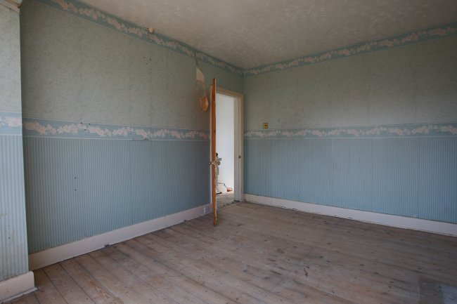 5 Waller Avenue, Bispham, Blackpool, Lancashire, FY2 9EL 4