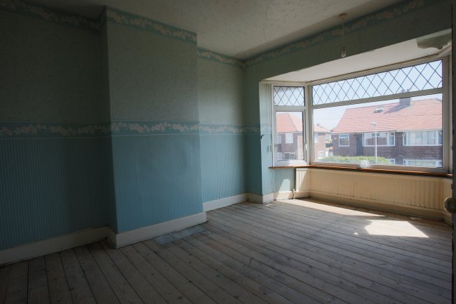 5 Waller Avenue, Bispham, Blackpool, Lancashire, FY2 9EL 4