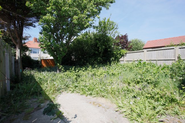 5 Waller Avenue, Bispham, Blackpool, Lancashire, FY2 9EL 4