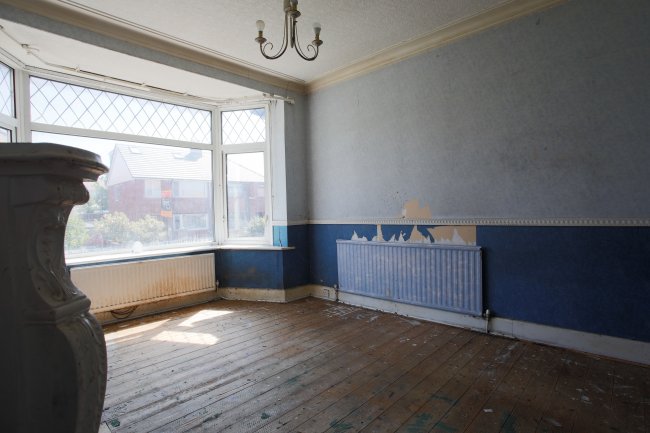 5 Waller Avenue, Bispham, Blackpool, Lancashire, FY2 9EL 4