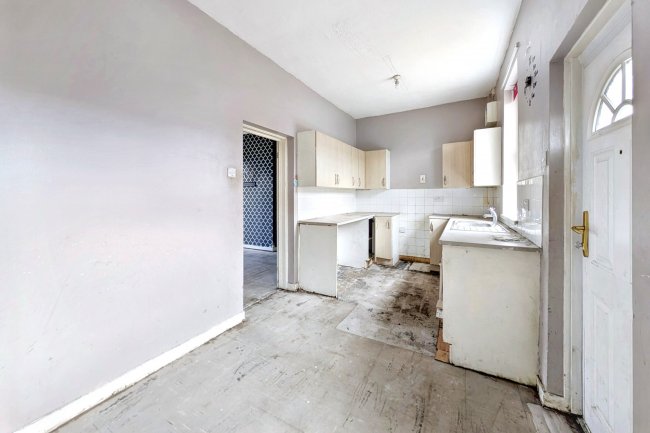 23 Beaumont Terrace, Westerhope, Newcastle upon Tyne, NE5 5JN 8