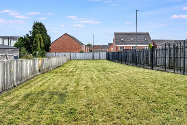 74 Beaumont Terrace, Westerhope, Newcastle upon Tyne, NE5 5JP 7