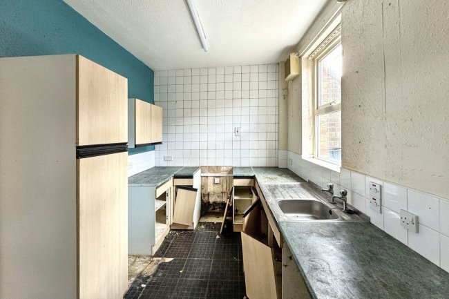 74 Beaumont Terrace, Westerhope, Newcastle upon Tyne, NE5 5JP 7