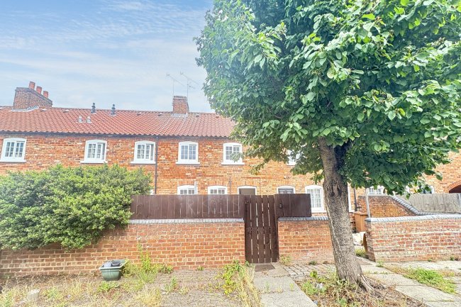 19 Winn Street, Scunthorpe, DN16 1TB 2