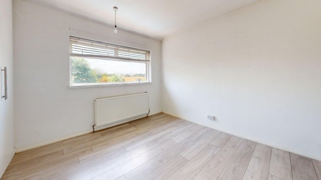 100 Crockenhill Road, Orpington, Kent, BR5 4DG 9