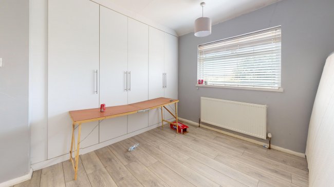 100 Crockenhill Road, Orpington, Kent, BR5 4DG 9