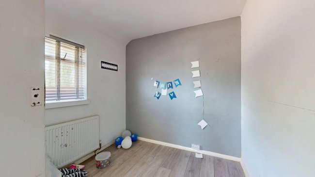 100 Crockenhill Road, Orpington, Kent, BR5 4DG 9