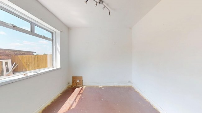 100 Crockenhill Road, Orpington, Kent, BR5 4DG 9