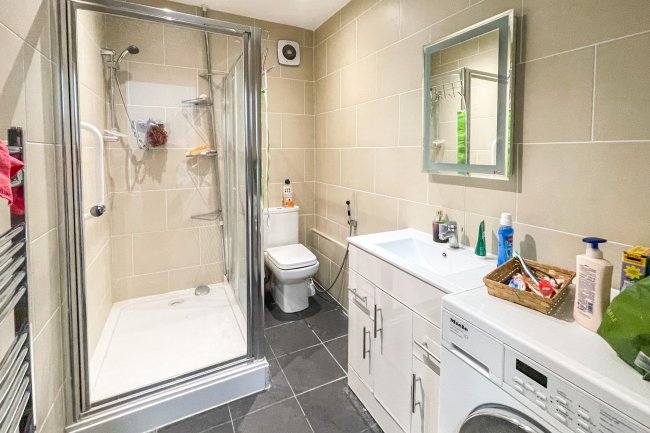 Flat 82, Forset Court, Edgware Road, London, W2 2RE 6