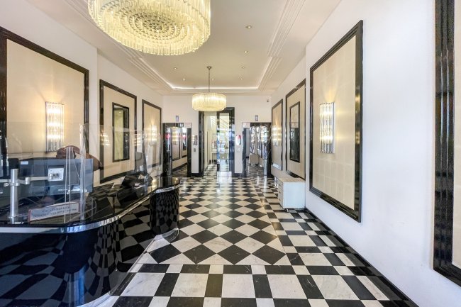 Flat 82, Forset Court, Edgware Road, London, W2 2RE 6