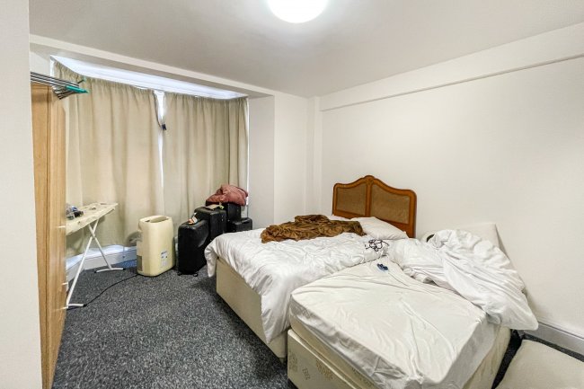 Flat 82, Forset Court, Edgware Road, London, W2 2RE 6