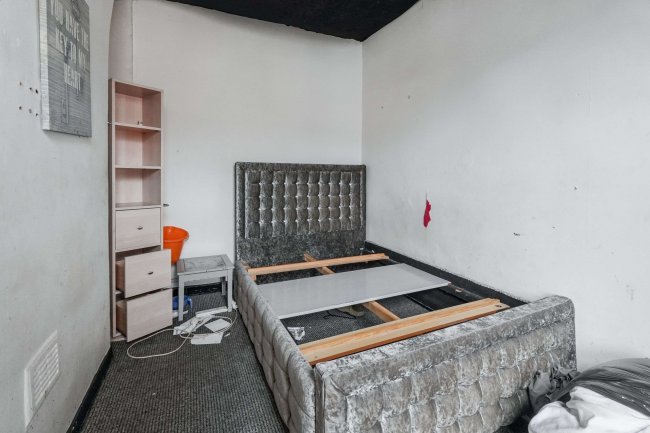 7 Dovey Street, Liverpool, Merseyside, L8 8BT 6