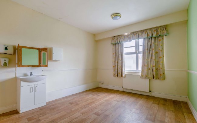 Kesson House Care Home, Council Avenue, Northfleet, Gravesend, DA11 9HN 9