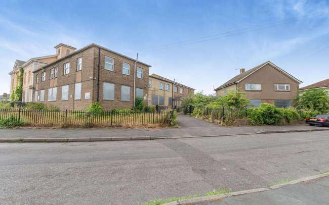 Kesson House Care Home, Council Avenue, Northfleet, Gravesend, DA11 9HN 9