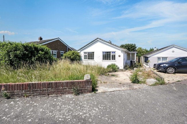 2 The Freedown, St Margaret's at Cliffe, Dover CT15 6BD 1