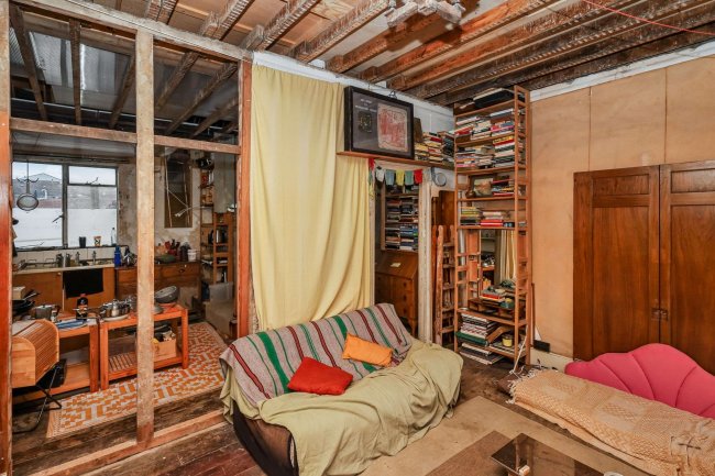 27 Colne Road, Clapton, London, E5 0HR 7