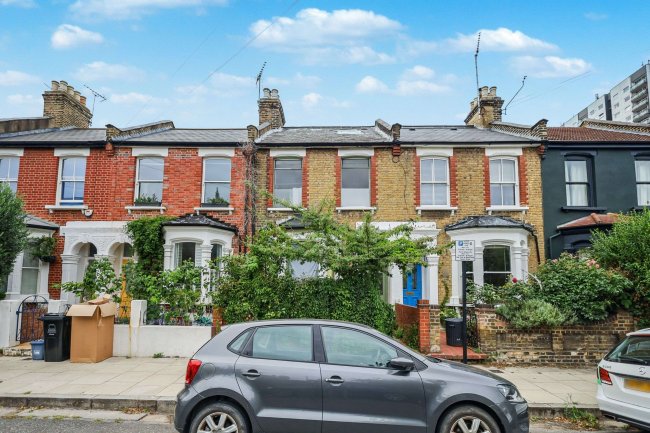 27 Colne Road, Clapton, London, E5 0HR 7