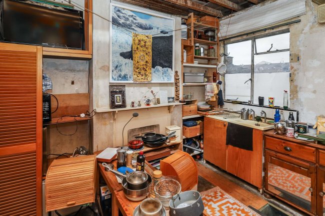 27 Colne Road, Clapton, London, E5 0HR 7