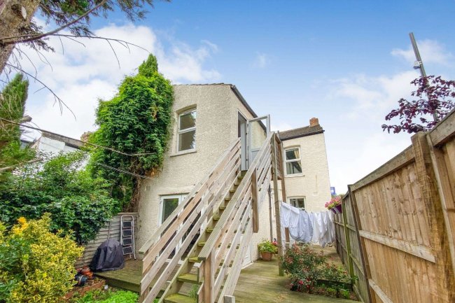 48 Dryden Road, Wimbledon, London, SW19 8SG 5