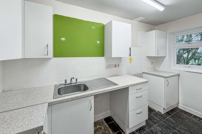 11 Craigmont Court, West Avenue, Benton, Newcastle upon Tyne, NE12 9PB 8