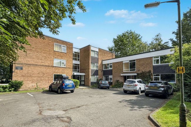 11 Craigmont Court, West Avenue, Benton, Newcastle upon Tyne, NE12 9PB 8