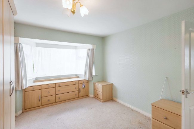 9 Grove Farm Croft, Leeds, West Yorkshire, LS16 6DE 6