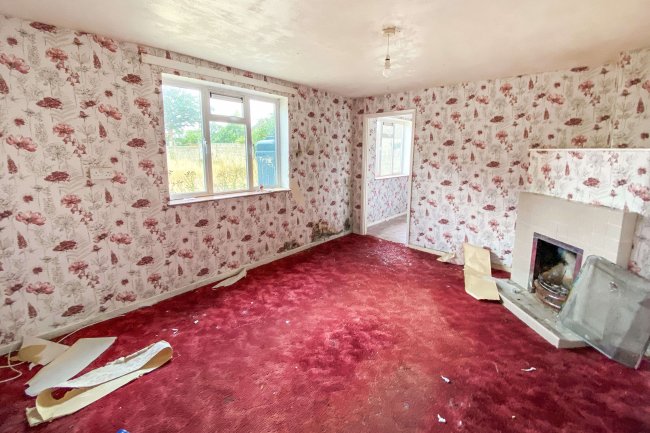 19 Oakhurst, Langley Burrell, Wiltshire, SN15 4LG 4