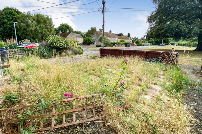 19 Oakhurst, Langley Burrell, Wiltshire, SN15 4LG 4