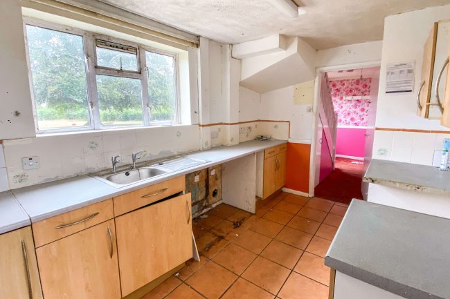 19 Oakhurst, Langley Burrell, Wiltshire, SN15 4LG 4