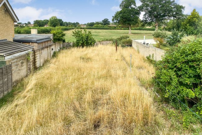 19 Oakhurst, Langley Burrell, Wiltshire, SN15 4LG 4