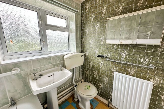 5 Apley Way, Witney, Oxfordshire, OX28 5BJ 9