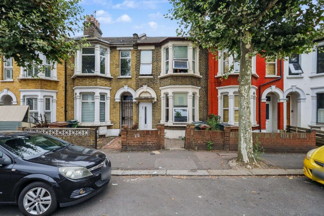 283 Church Road, Leyton, London, E10 7BQ 4