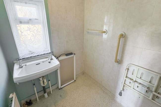 24 Brunel Way, Box, Corsham, SN13 8LR 7