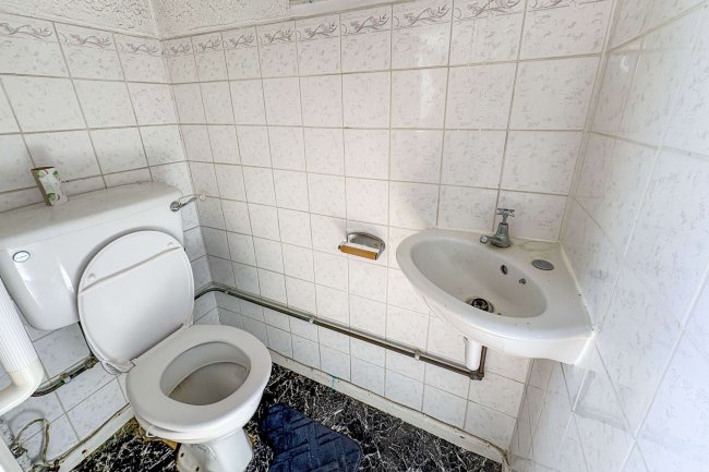 24 Brunel Way, Box, Corsham, SN13 8LR 7