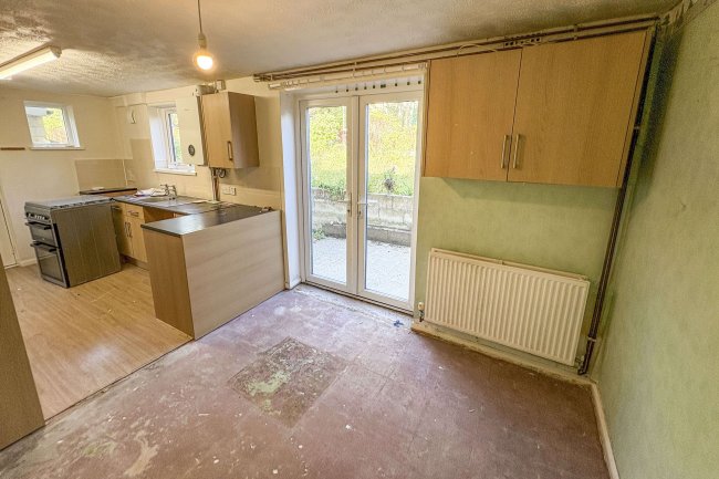 24 Brunel Way, Box, Corsham, SN13 8LR 7