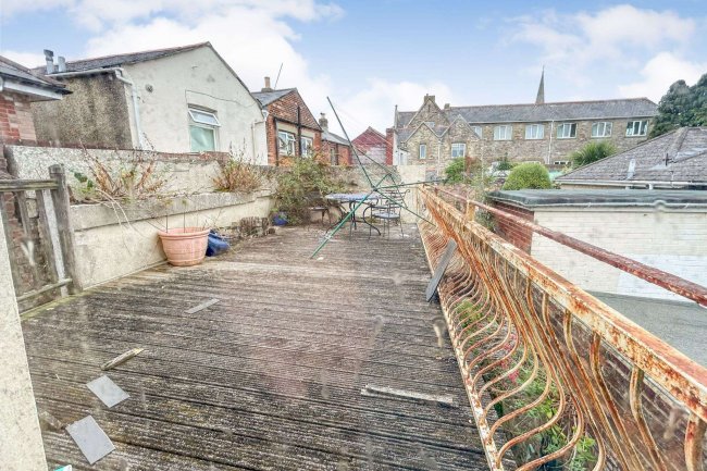 13 Station Street, Ryde, Isle of Wight  PO33 2QH 3