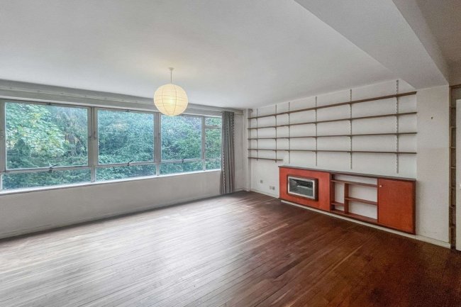 7 Marlowe Court, Lymer Avenue, Dulwich, London SE19 1LP 2