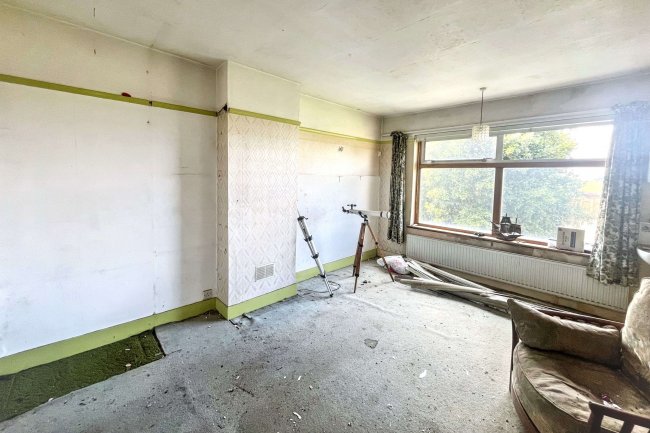 23 Thornton Road, Bromley, Kent BR1 5AP 1