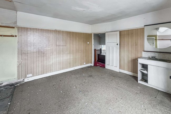 23 Thornton Road, Bromley, Kent BR1 5AP 1