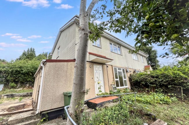 121 Halcot Avenue, Bexleyheath, DA6 7QA 10