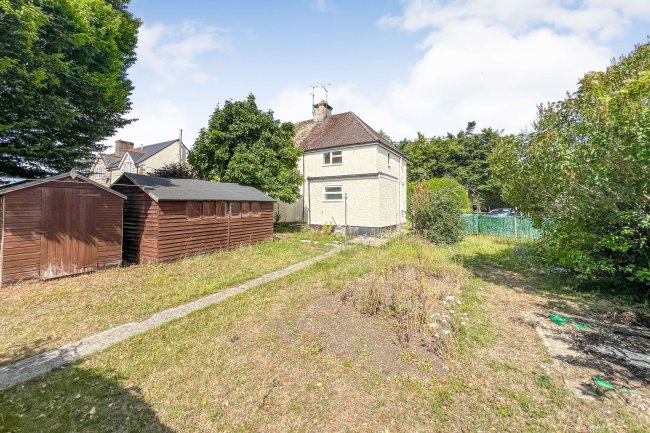 33 Hollow Way, Bradenstoke, Chippenham, Wiltshire, SN15 4EX 7