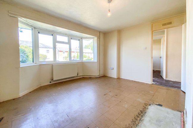 54 High Street, Purton, Swindon, Wiltshire, SN5 4BB 8