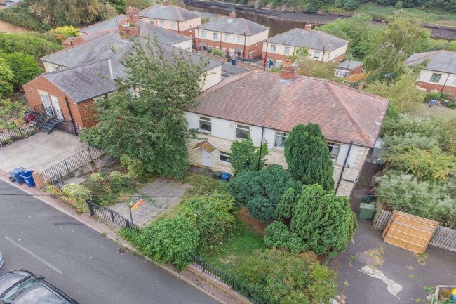 17 The Oval, Newcastle Upon Tyne, NE6 3LH 4