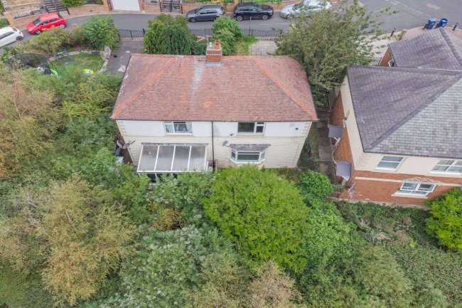 17 The Oval, Newcastle Upon Tyne, NE6 3LH 4