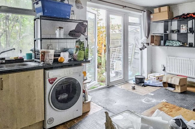 45 Pembroke Road, Wembley, HA9 7PD 4