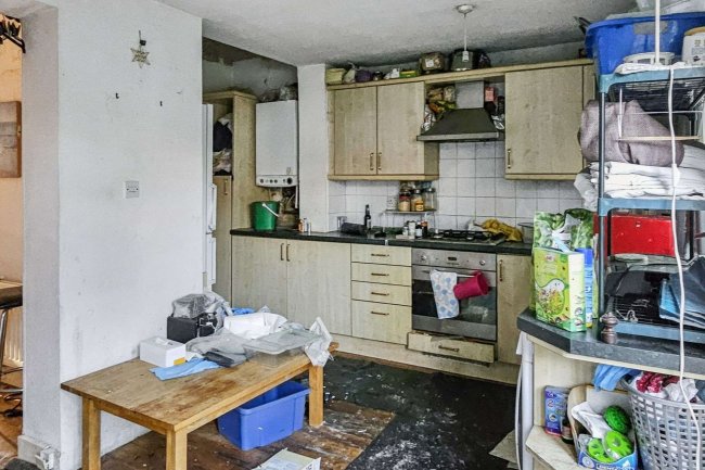 45 Pembroke Road, Wembley, HA9 7PD 4