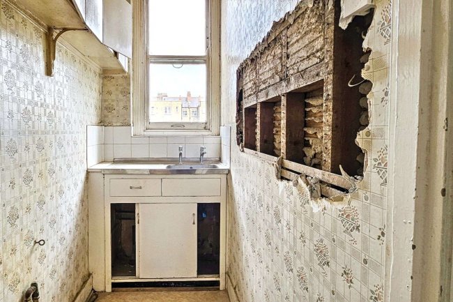 70 Delaware Mansions, Delaware Road, Maida Vale, London, W9 2LJ 8